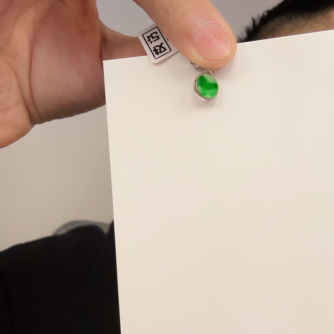 翡翠银S925镶嵌颈饰一件