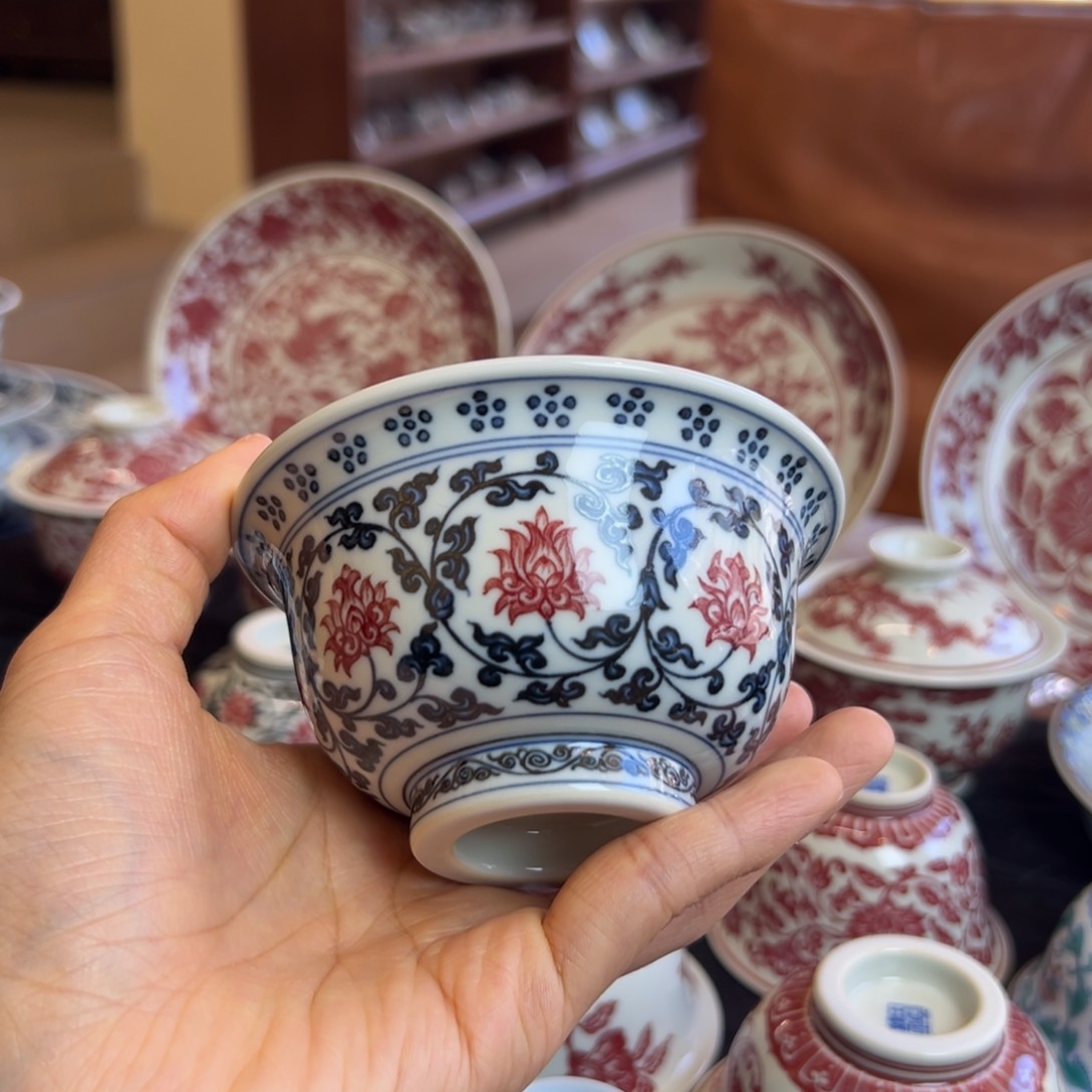 H正绎堂经典缠枝莲大压手