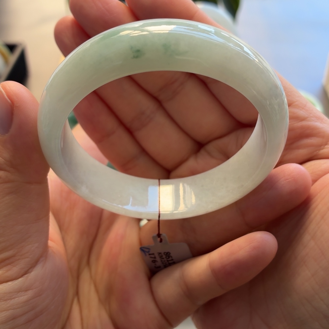 翡翠未镶嵌手镯天然