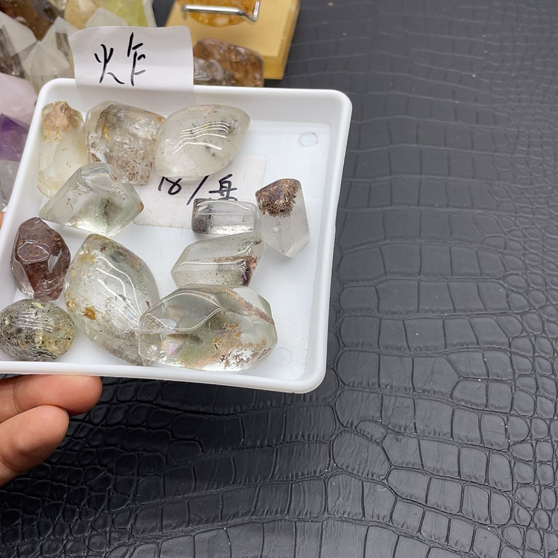 未镶嵌珠宝半成品水晶40