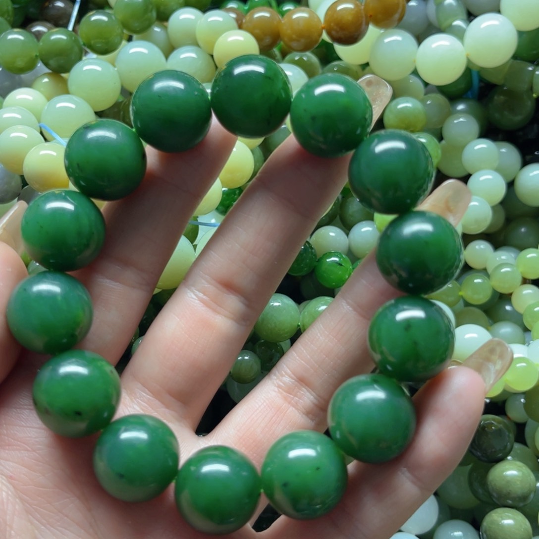 和田玉手串未镶嵌