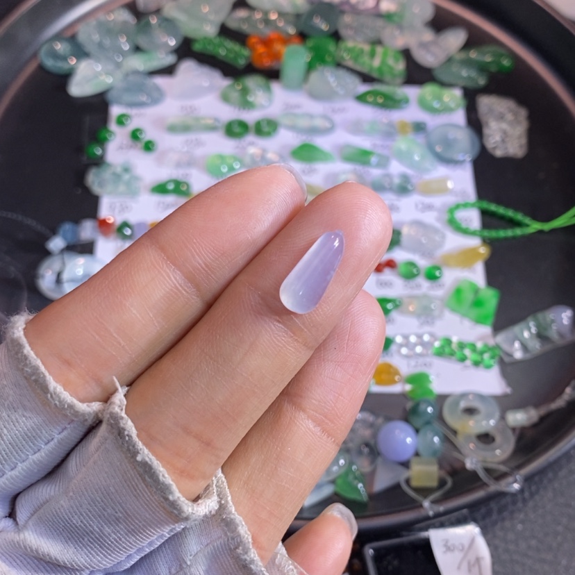 【闪购商品】翡翠挂件未镶嵌瓜瓜