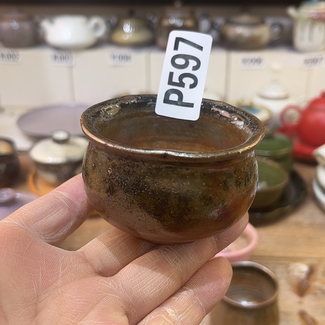 朱泥茶杯小****了陶瓷材料