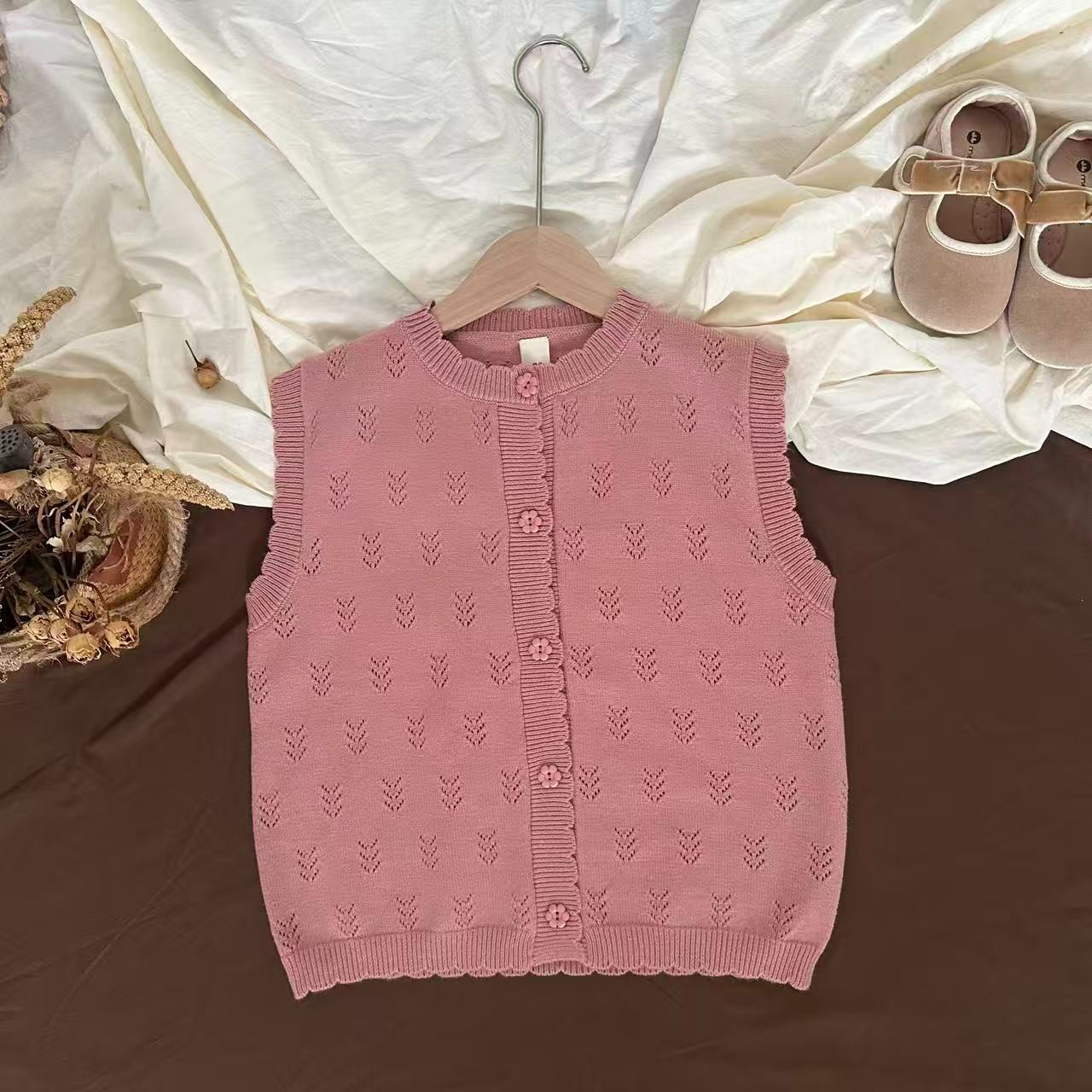 女童新款秋款花朵毛衣马甲无袖宽松时尚毛衣百搭春秋女宝上衣