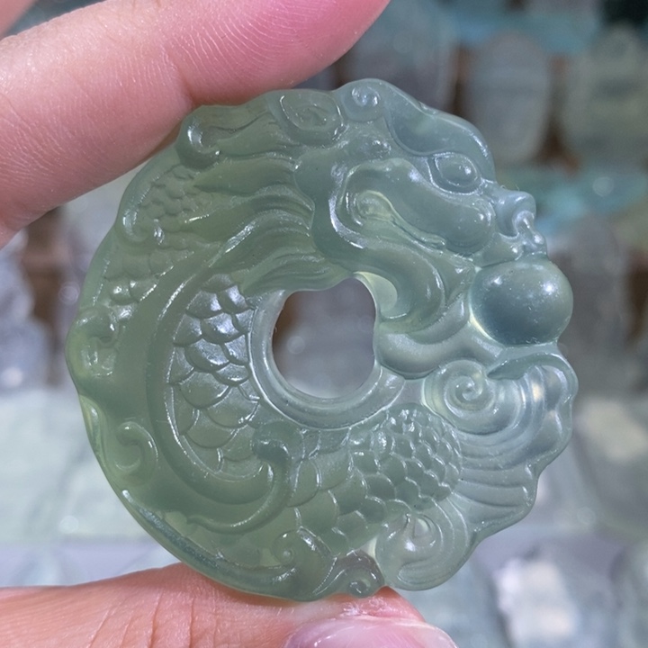 岫玉吊坠未镶嵌吊坠