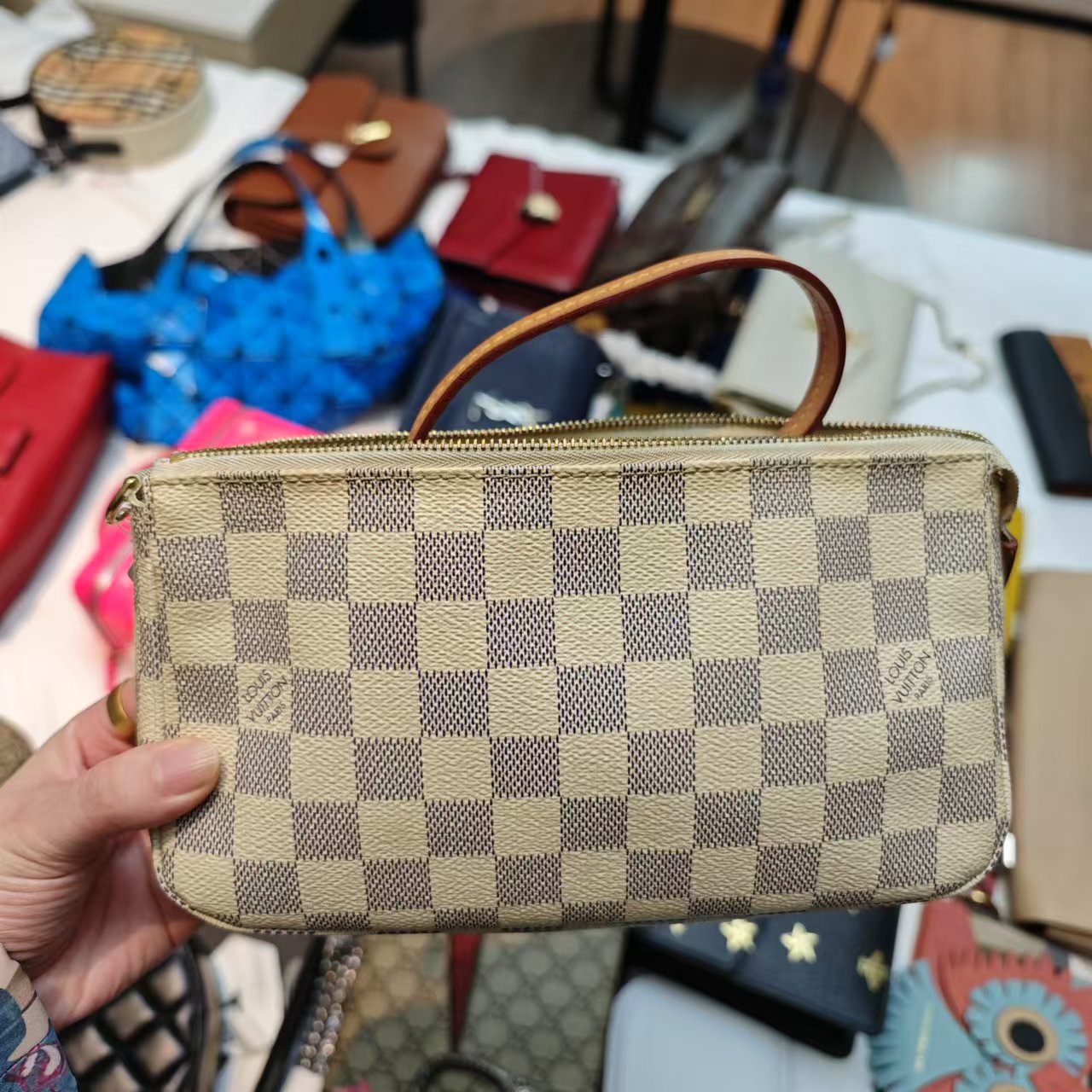 95新 LouisVuitton/路易威登 白棋盘格大麻将