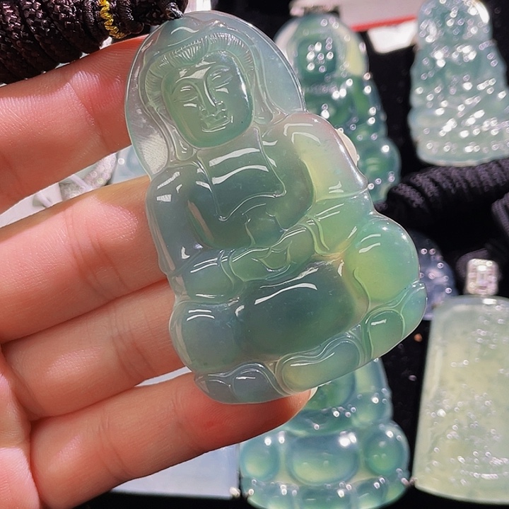 翡翠颈饰未镶嵌58、