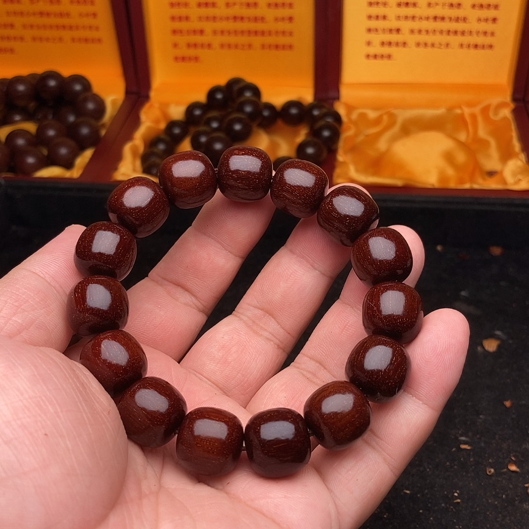 木酒红色，印尼金星紫檀1.5老邢爆满真金星老料