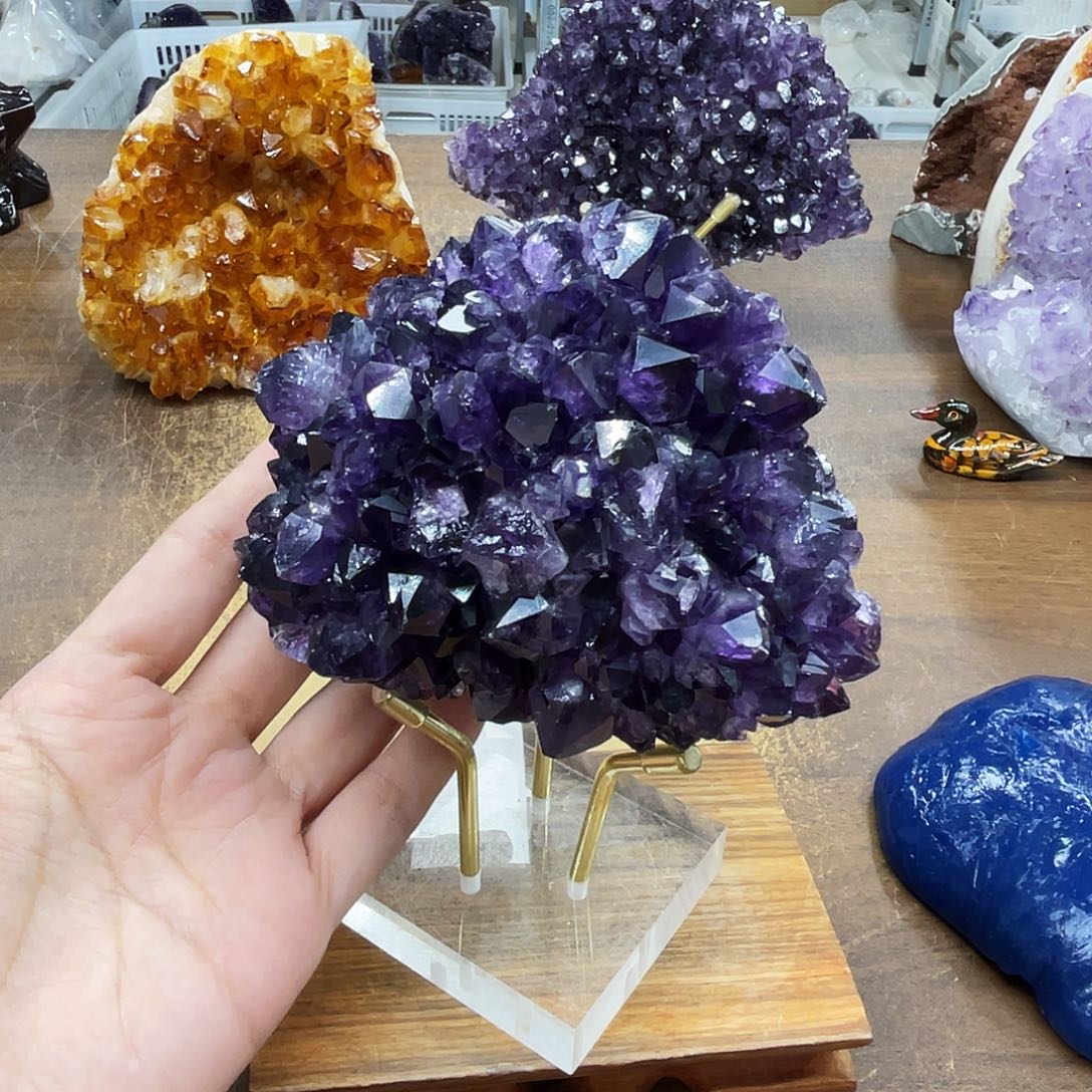 摆件紫晶未镶嵌晶体