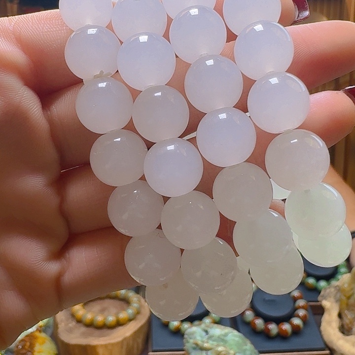 和田玉手串未镶嵌