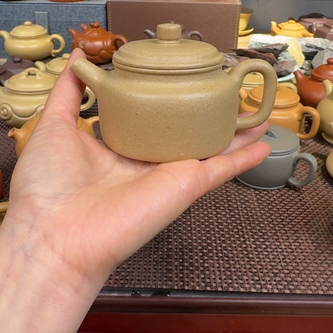 本山绿泥茶壶梨皮150毫升左右