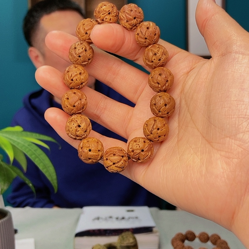 【闪购商品】橄榄核手串/手链路路通66666666666666666