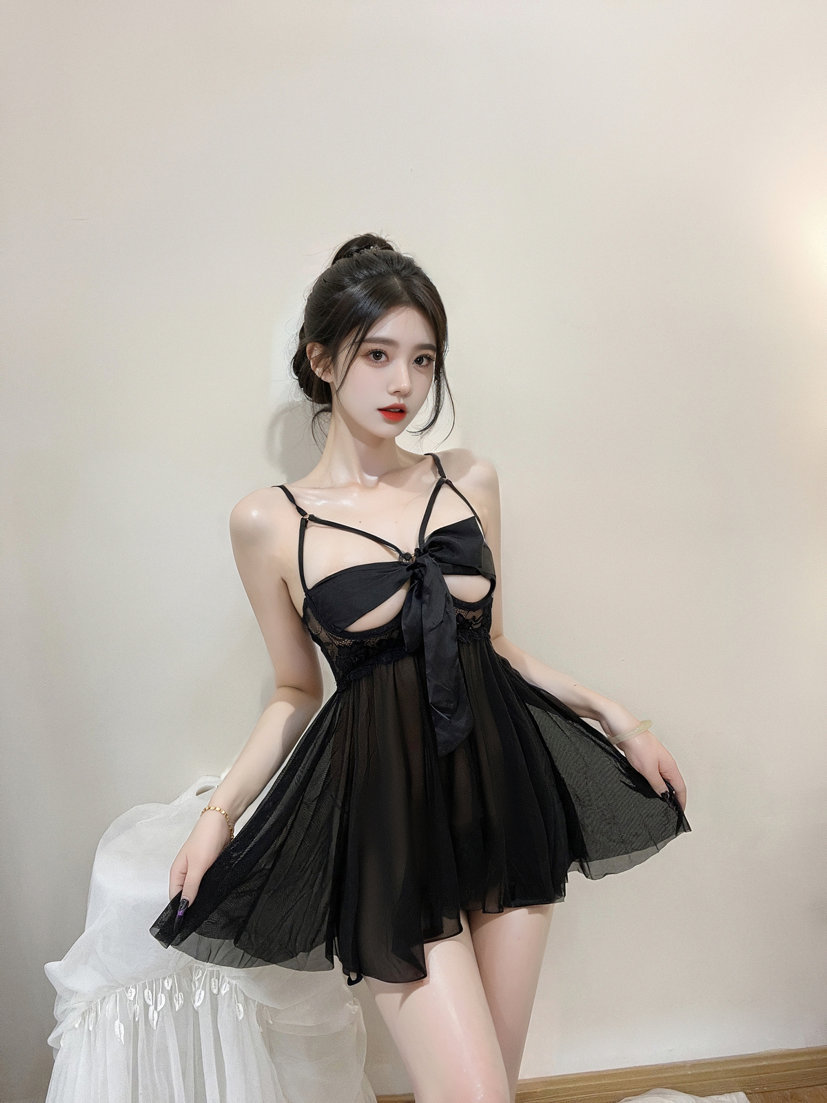 均码四季黑色白色女通用码大码睡衣/睡裙