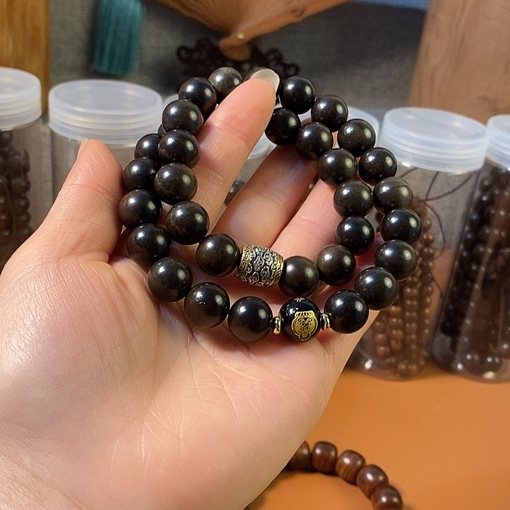 檀香木老山檀香1.2手 持八大守护