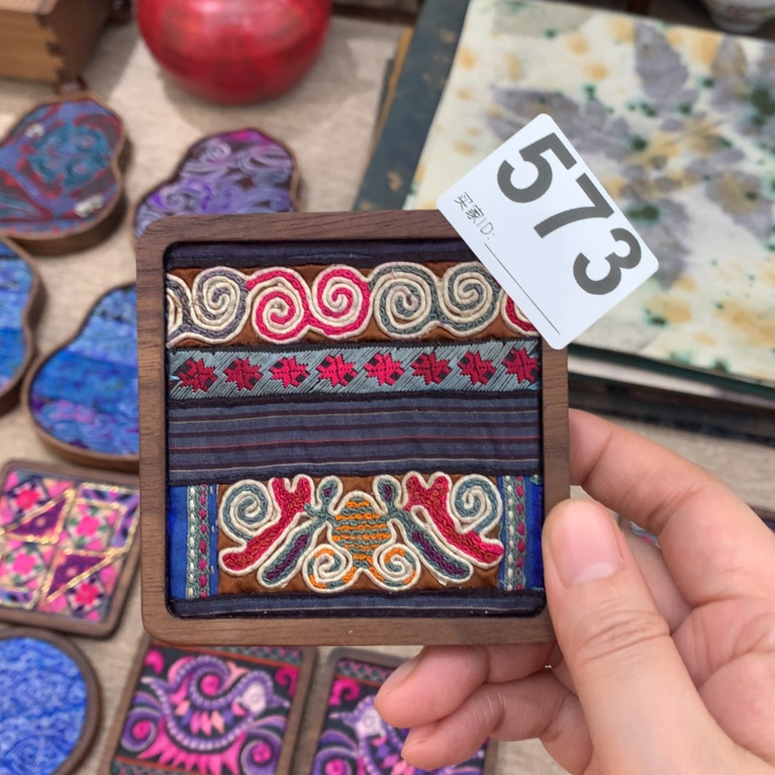 小*子啊哈哈哈哈哈哈哈哈哈哈