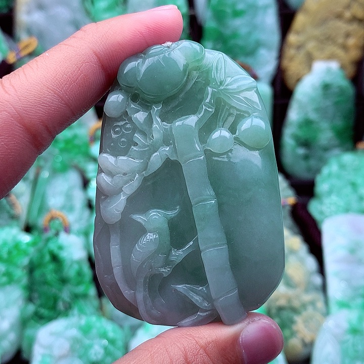 翡翠吊坠(不含链)未镶嵌