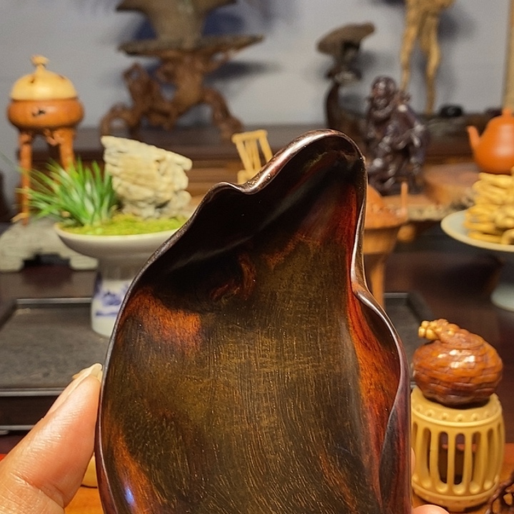 志***炜交趾黄檀（大红酸枝）