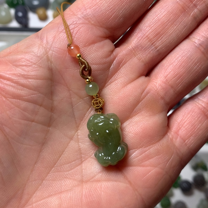 和田玉（糖玉）未镶嵌珠宝奇石