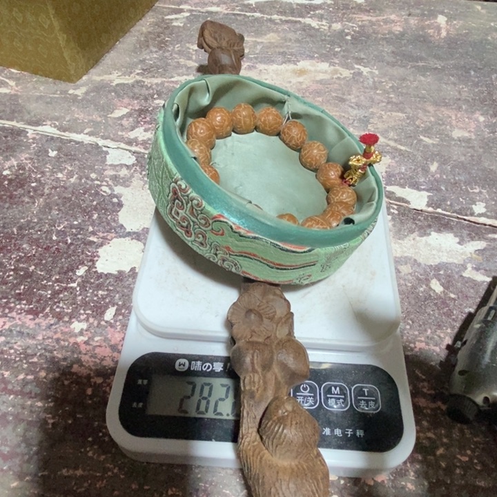 滴血莲花菩提吊坠