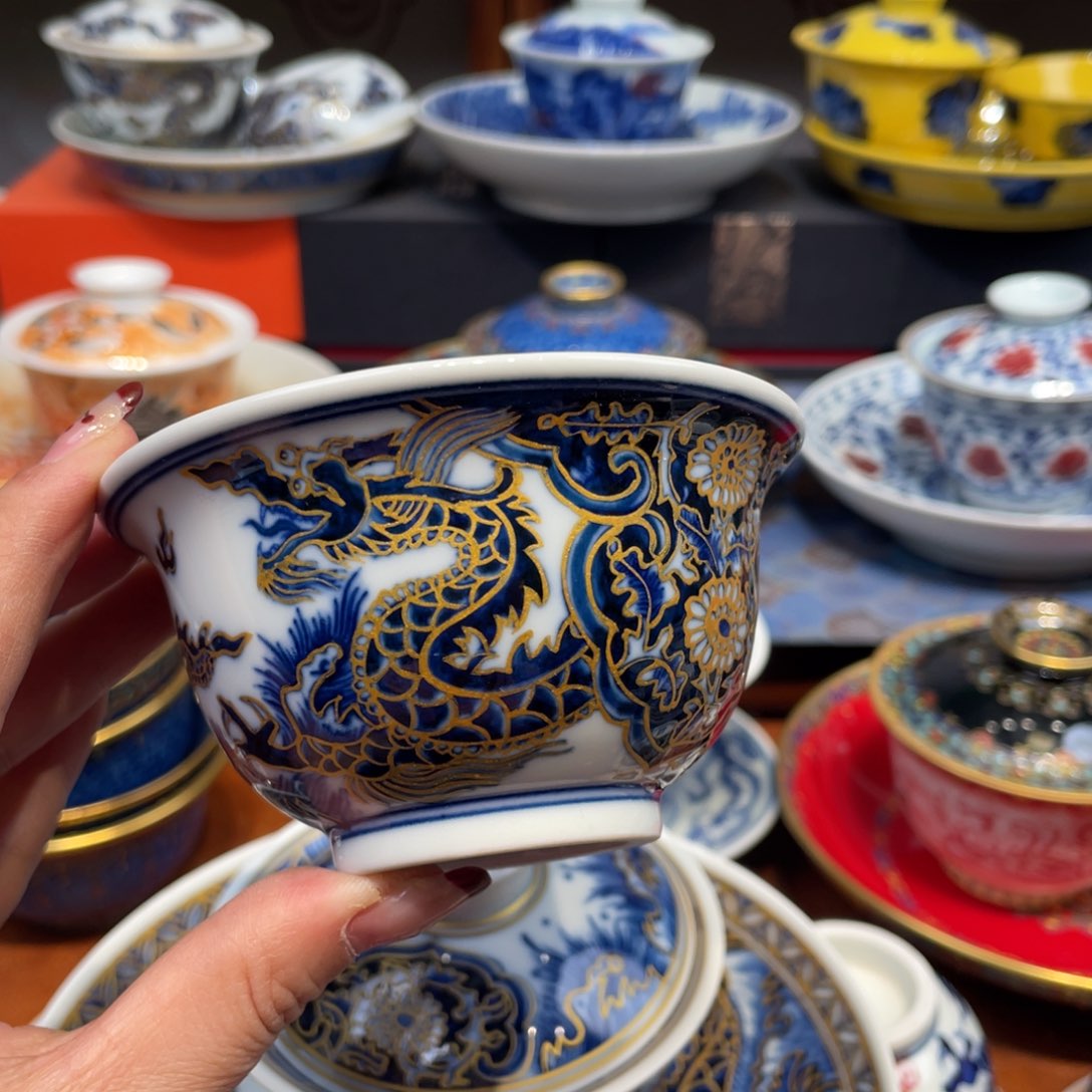 景德镇景德镇陶瓷学院美术系