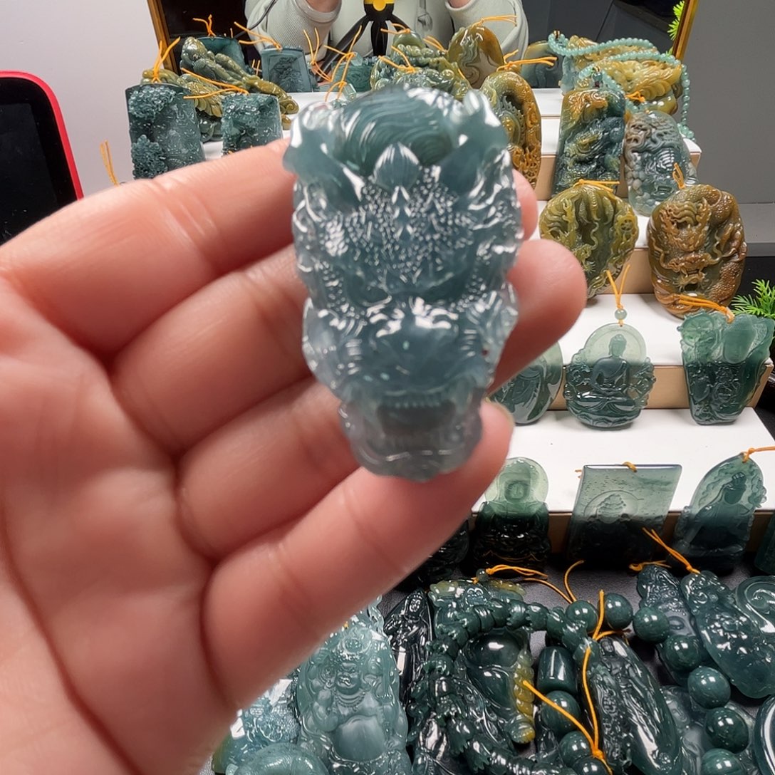 大***、翡翠未镶嵌吊坠(不含链)纯天然A货翡翠吊坠666