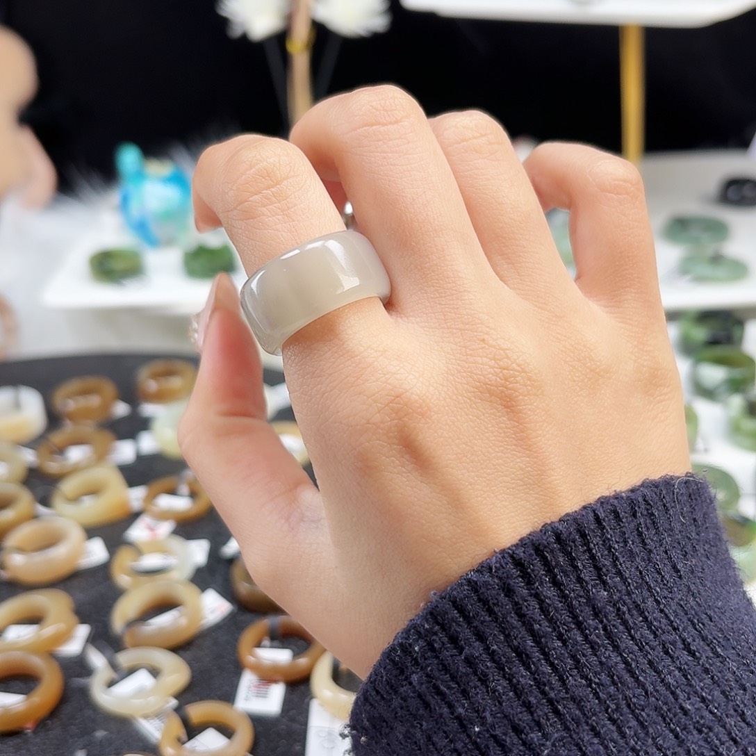 和田玉未镶嵌戒指P85冰透紫圆切17.7不退换