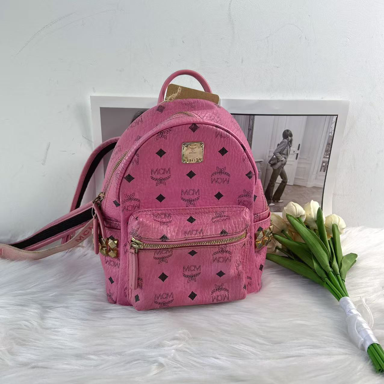 95新 MCM mcm粉色双肩包