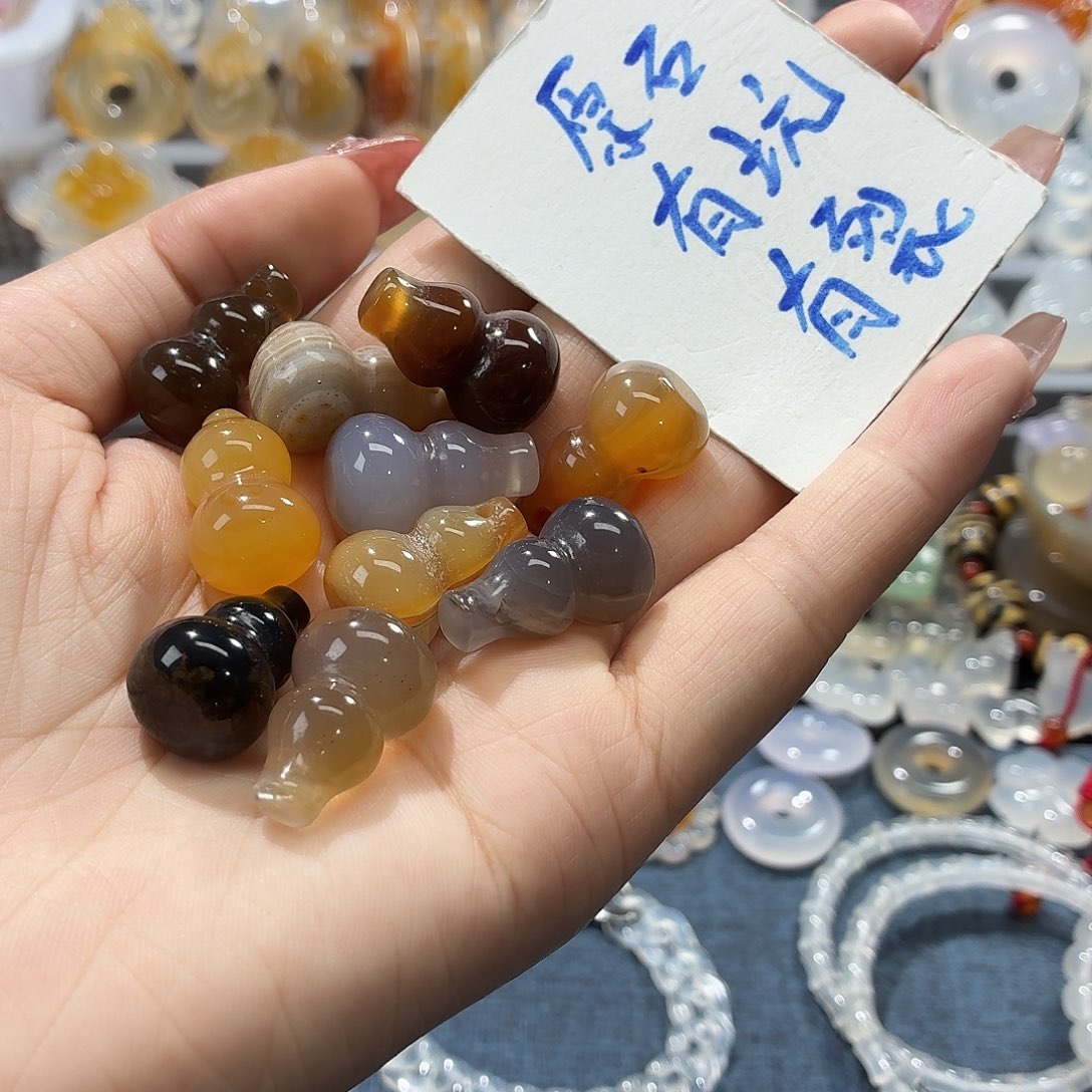 玛瑙/玉髓未镶嵌吊坠(不含链)