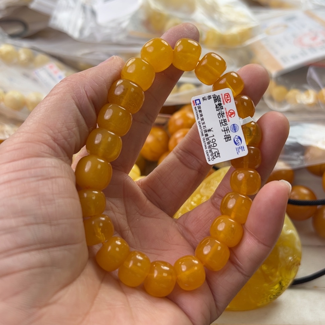 琥珀珠宝奇石未镶嵌