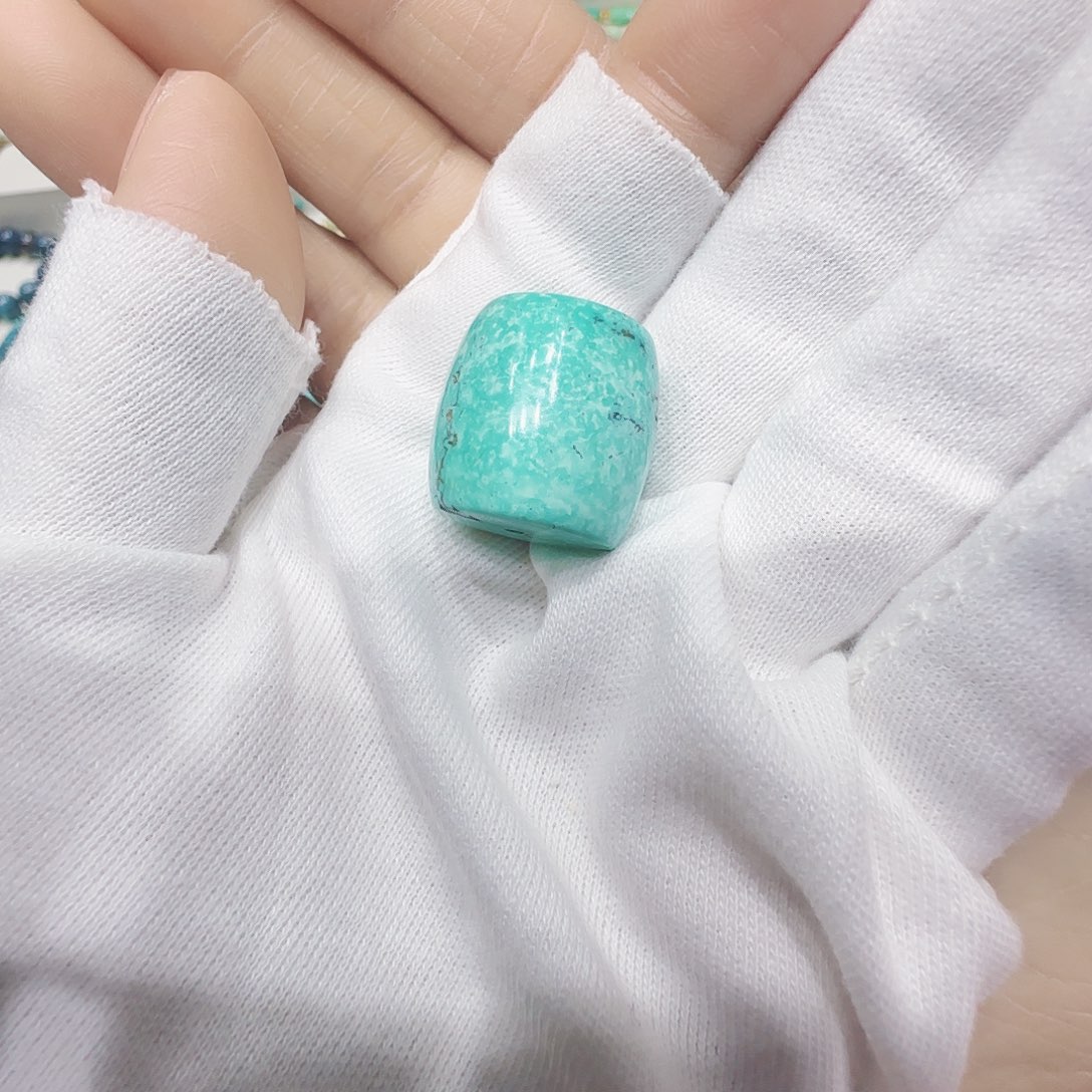 绿松石未镶嵌原矿绿松石