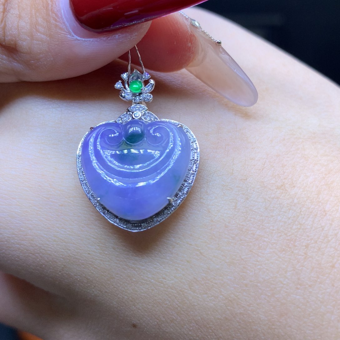 翡翠颈饰18K金镶嵌天然