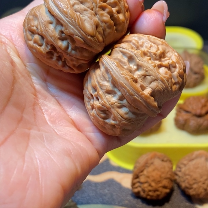 表***象文玩核桃吊坠元宝44尺全品