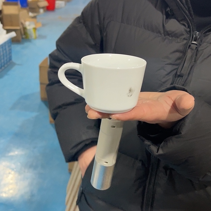 瓷片高白泥小小杯子4个，微瑕包邮，自己洗