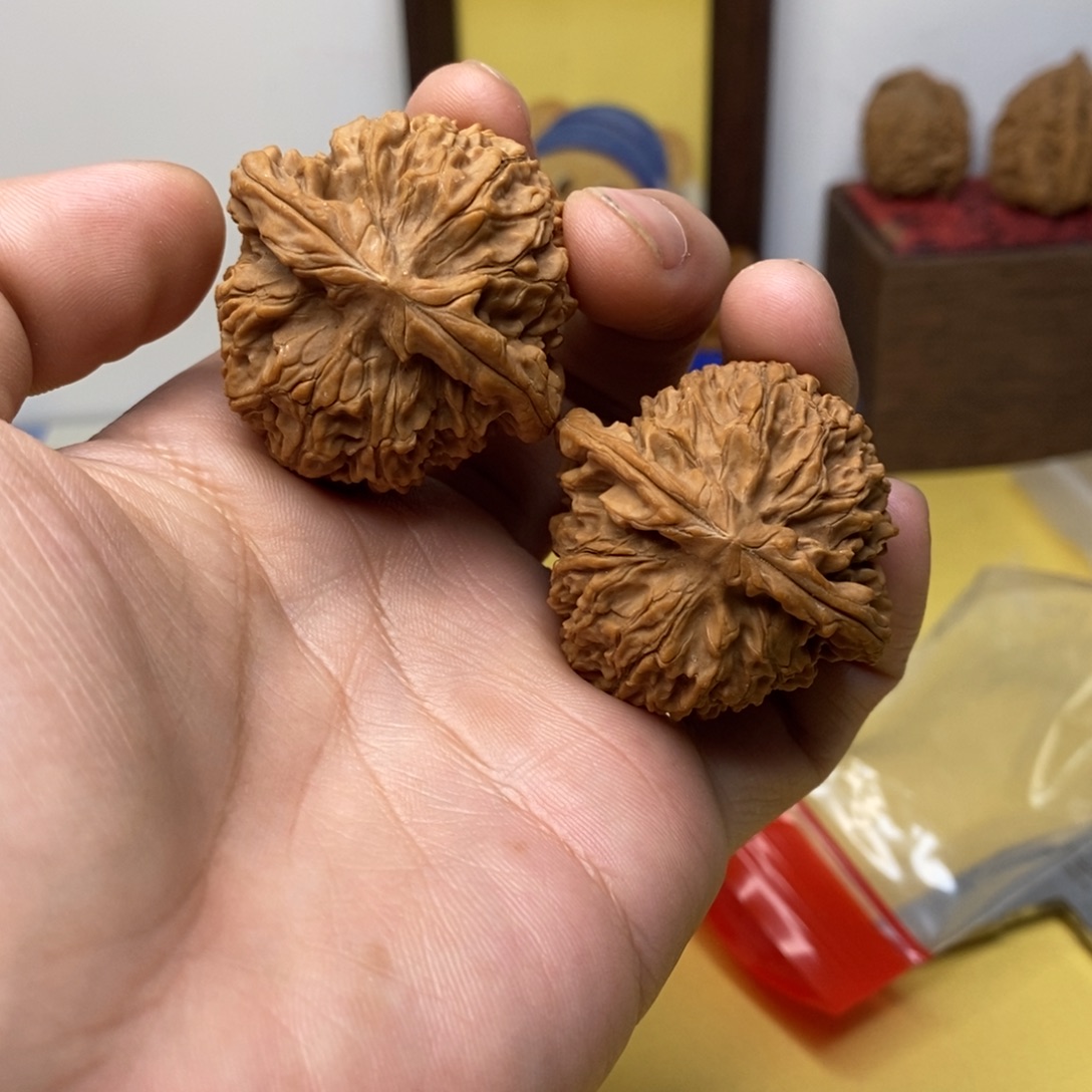 把件文玩核桃？？？？？？