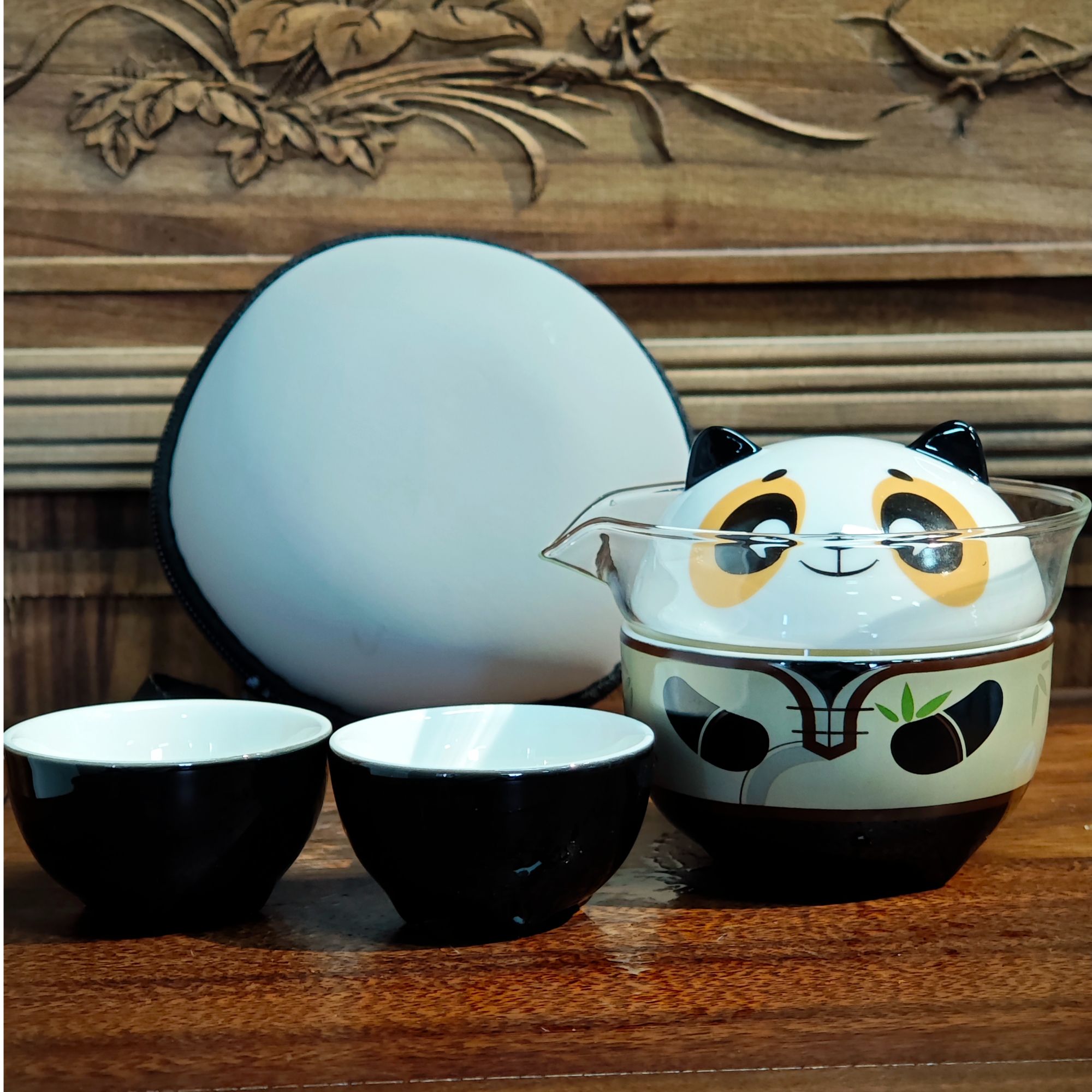 当代 A-0275 熊猫福宝盖碗两杯一玻璃公道旅行套