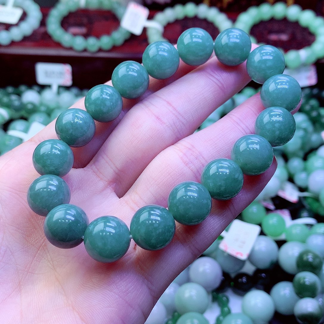 翡翠未镶嵌毛衣链