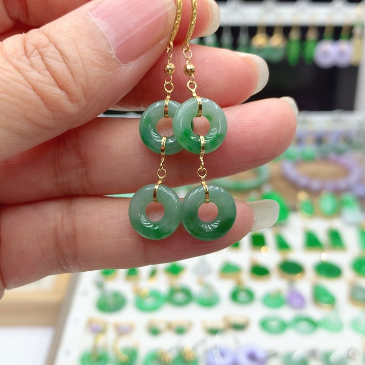 翡翠18K金镶嵌耳饰