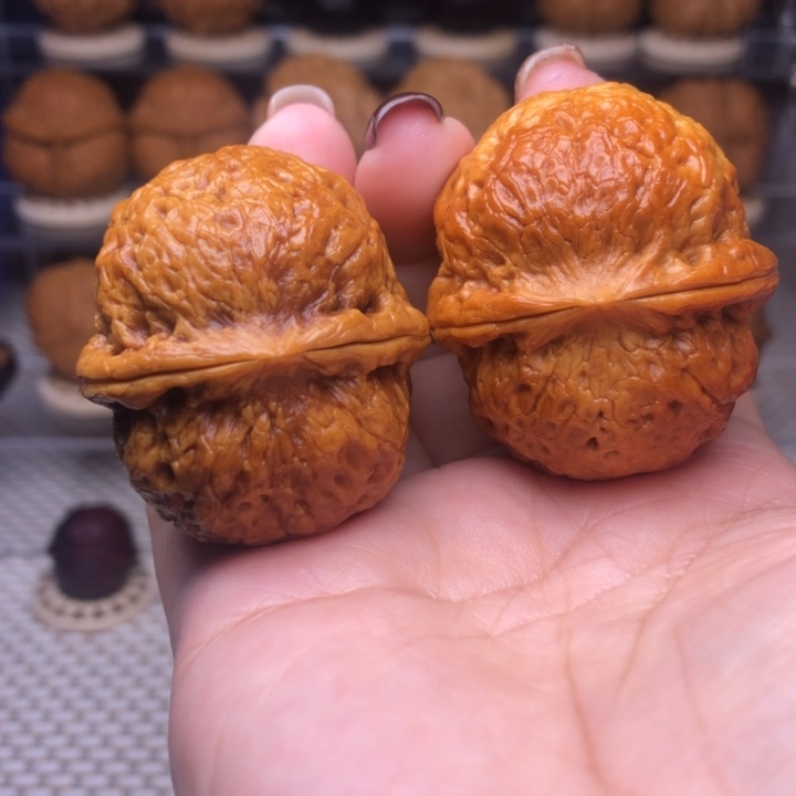 文玩核桃把件29号团凤绣球42尺