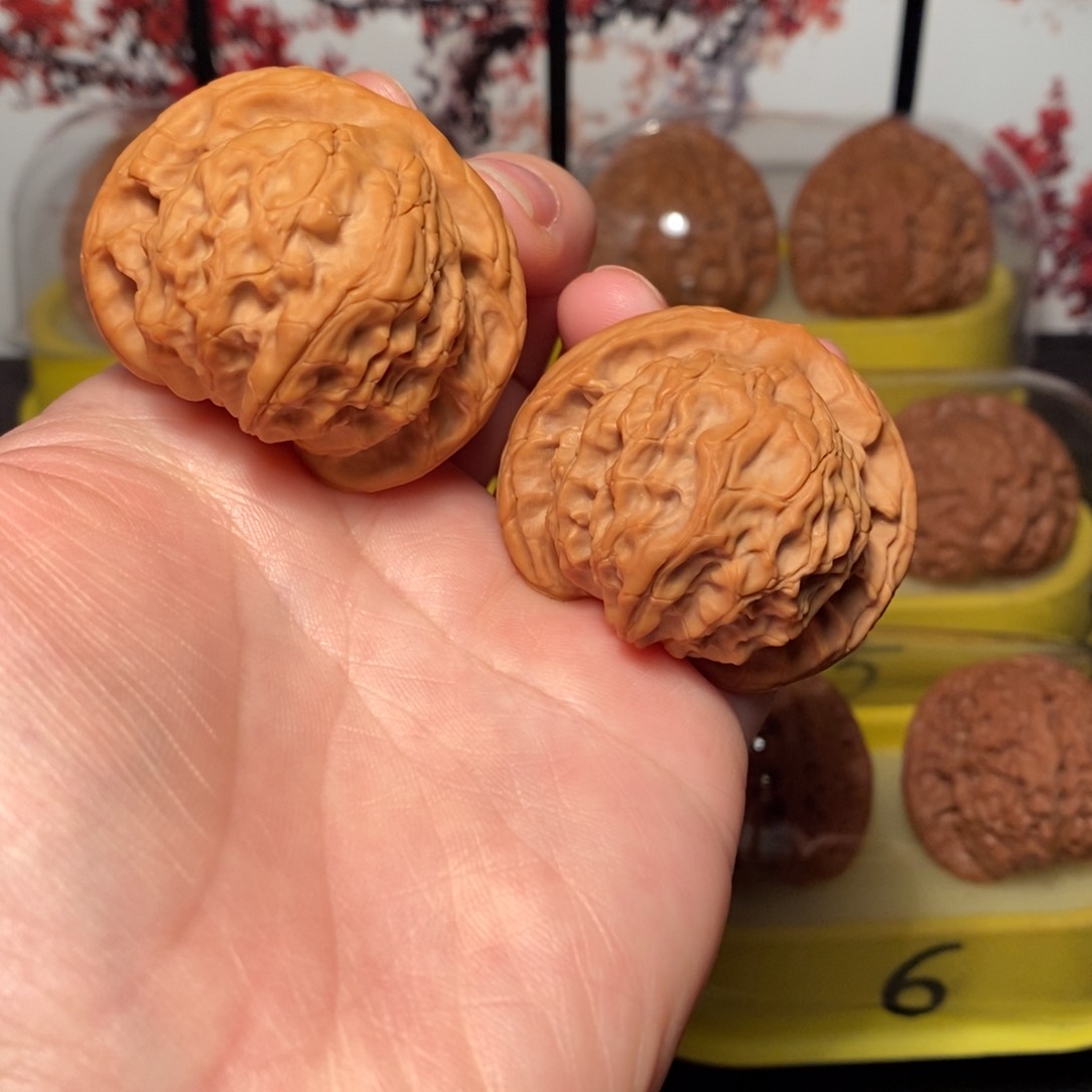 文玩核桃把件43尺图图核桃