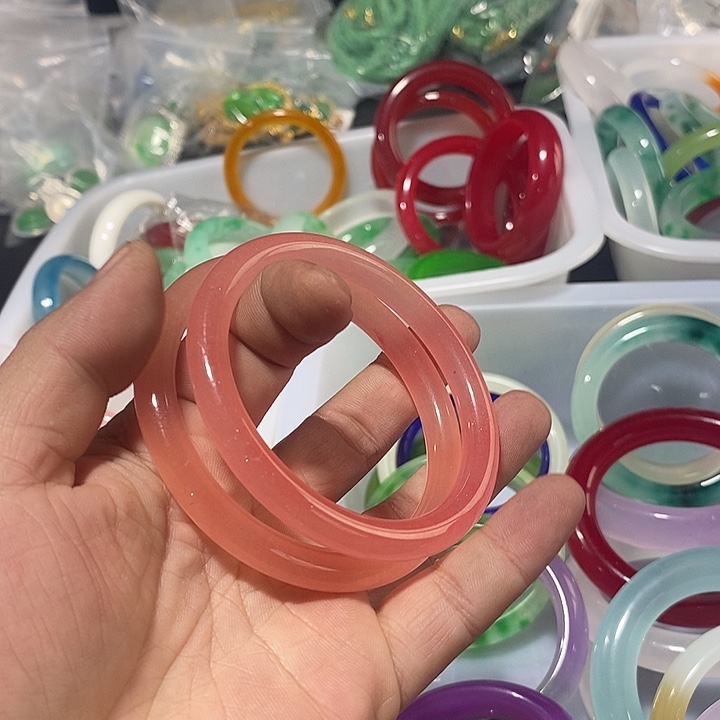 翡翠颈饰未镶嵌价格
