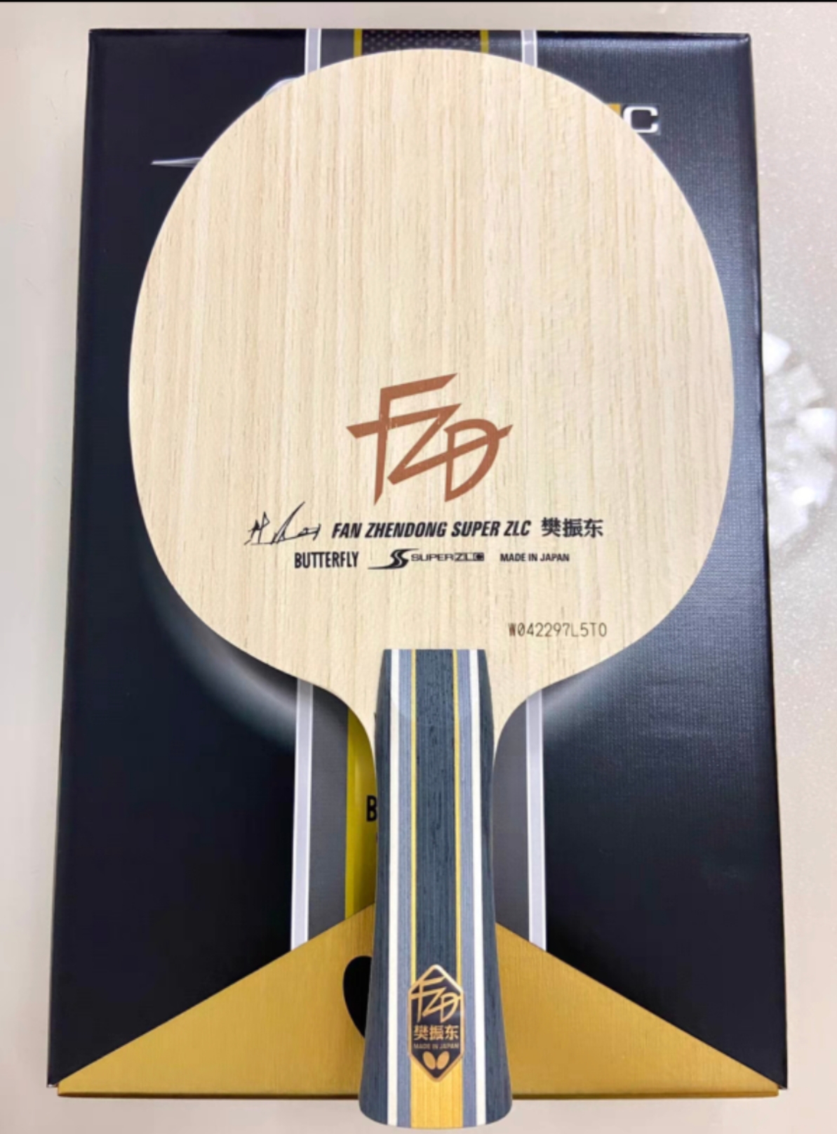 樊振东款外置纤维快攻弧圈型高性能乒乓球底板ZLC CNF底板套胶
