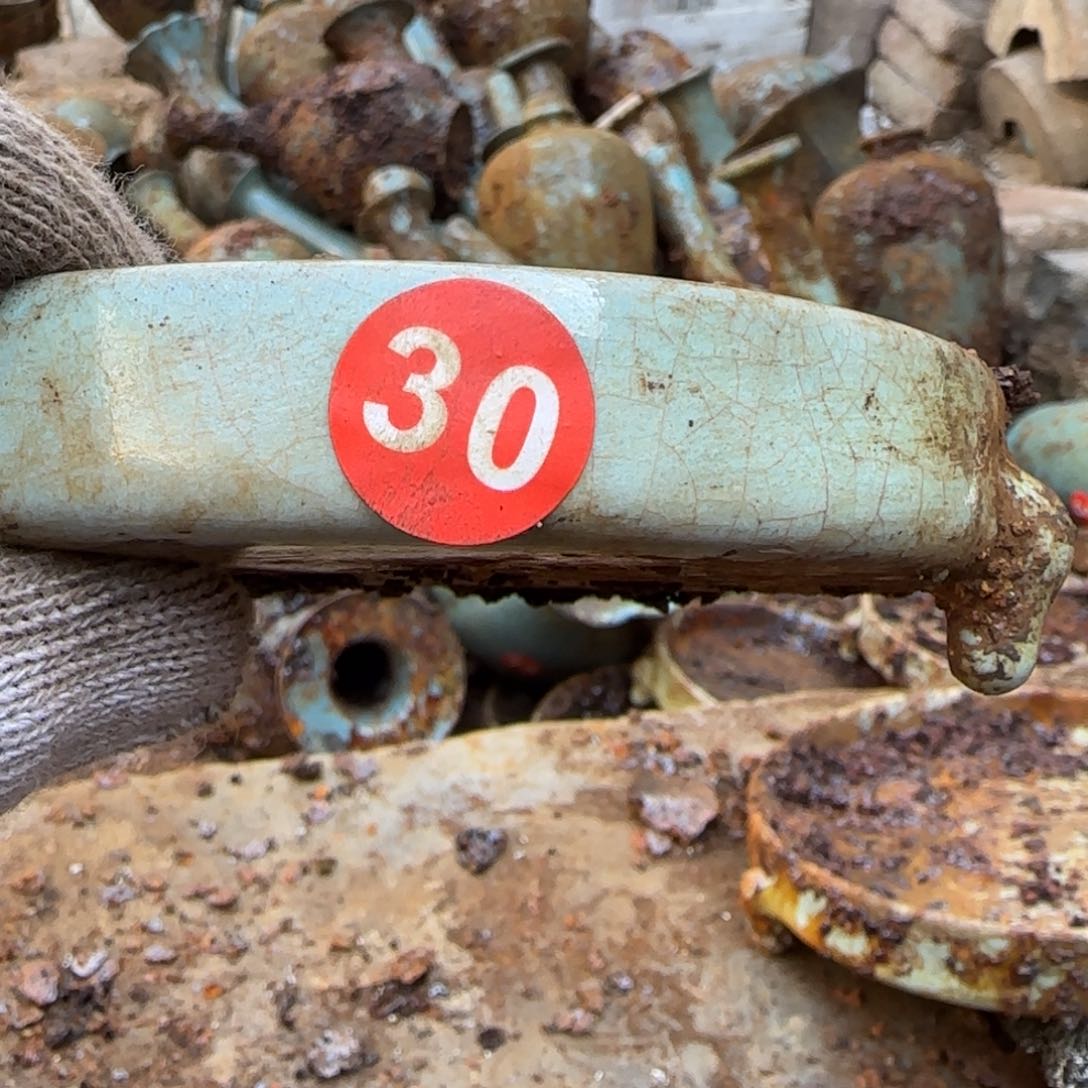 摆件春*到瓷器工艺美术作品