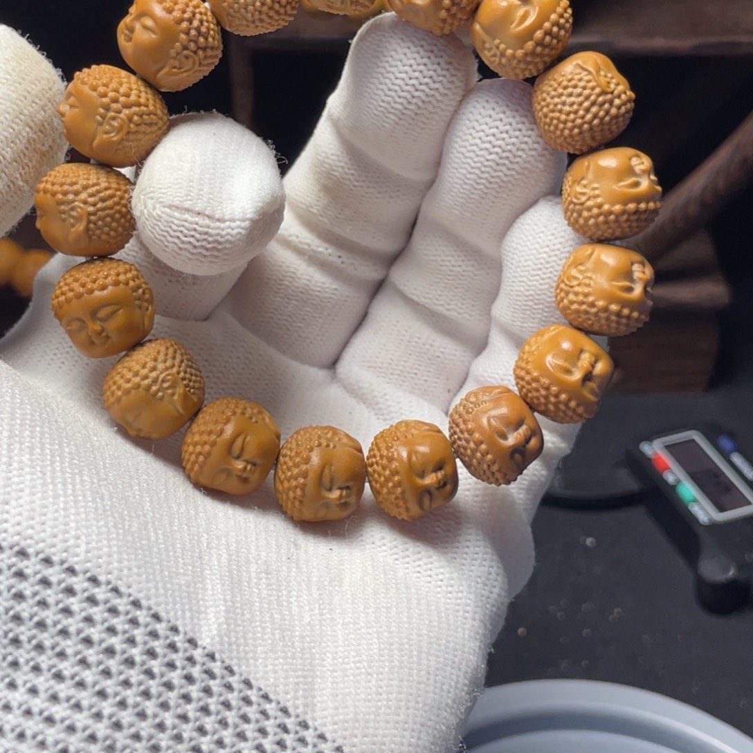 M***李猴头核桃吊坠宝宝佛