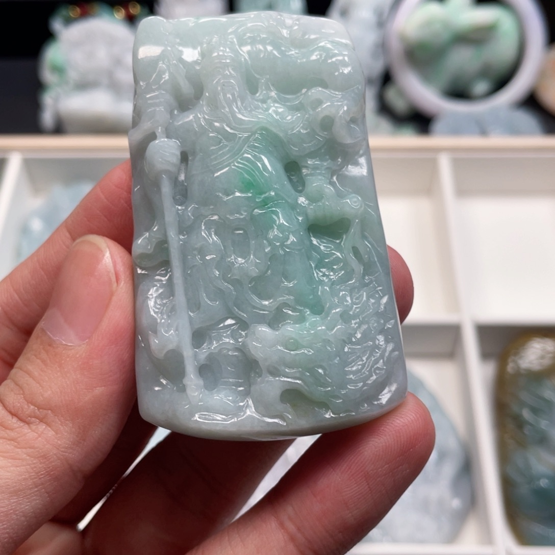 翡翠未镶嵌颈饰@***森翡翠