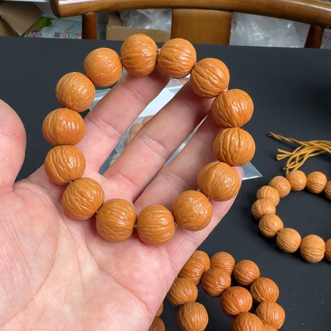 猴头核桃吊坠༺****༻聚宝盆