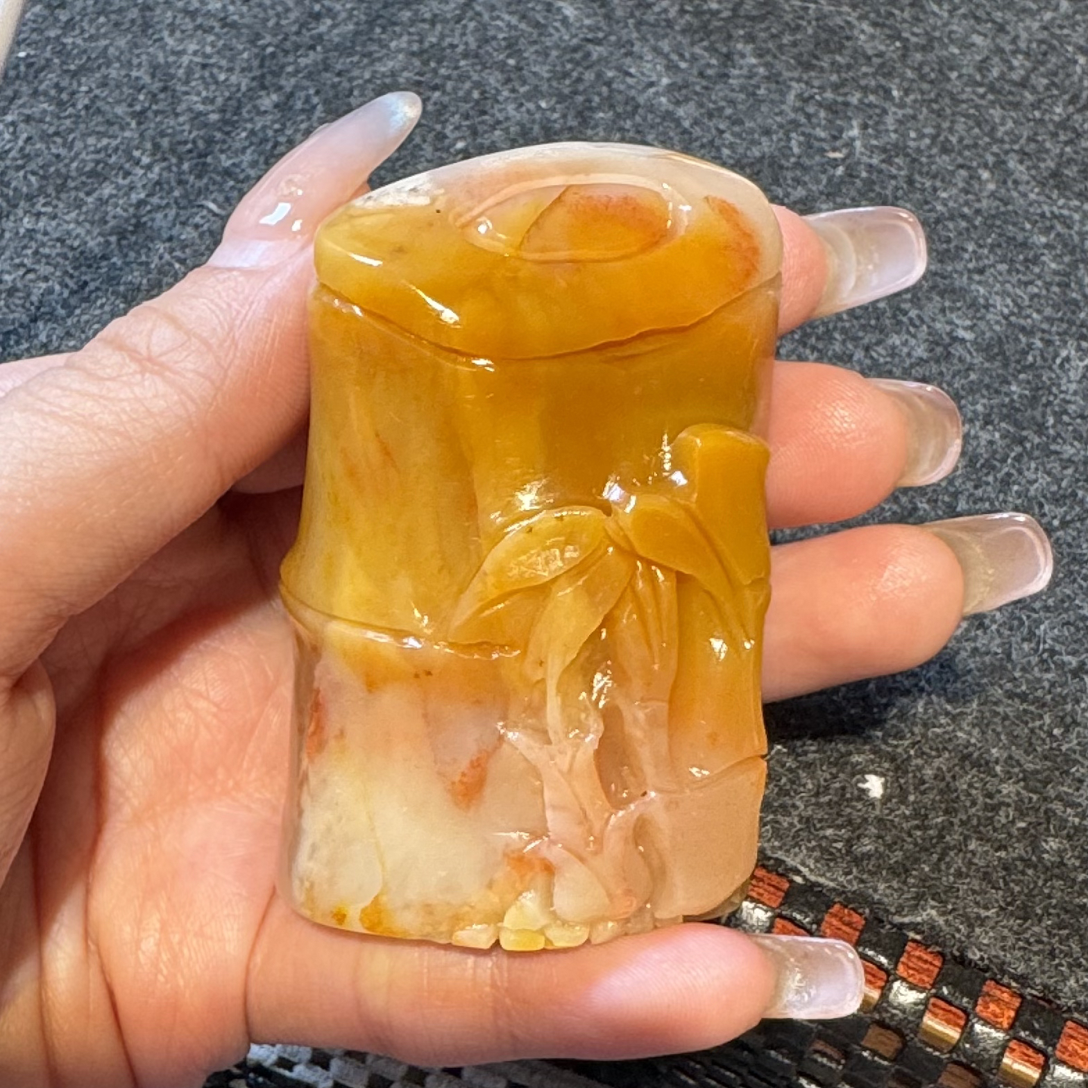 老挝石/竹节。尺寸 6-4-3厘米