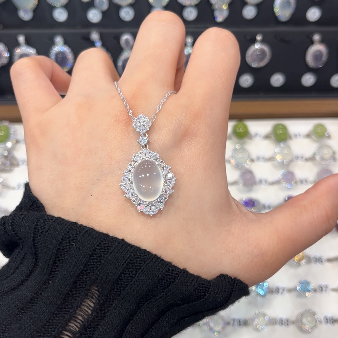 鱿***须岫玉银S925镶嵌戒指