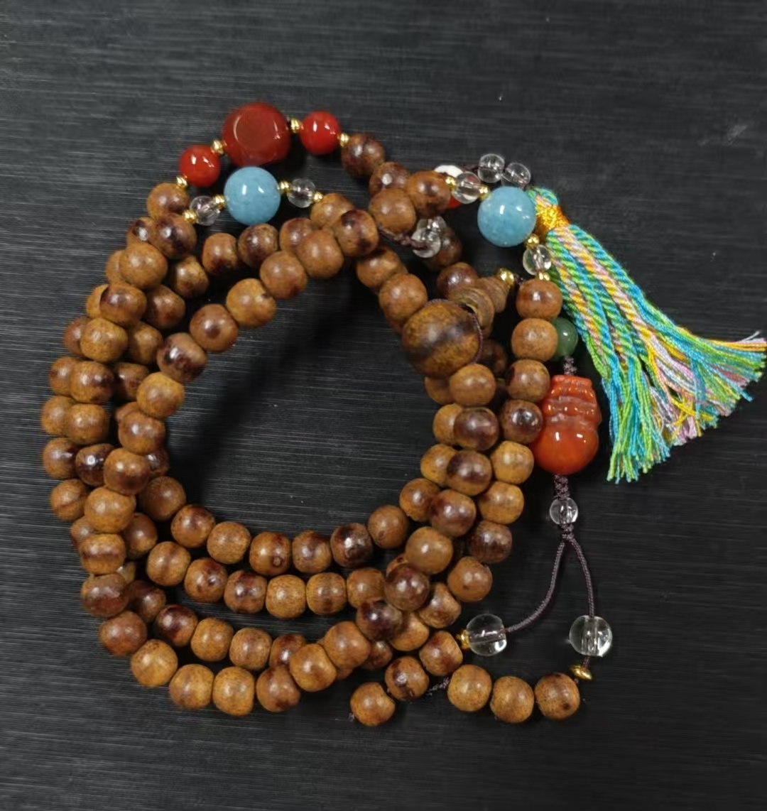 香香木黄油玛瑙貔貅毛衣链