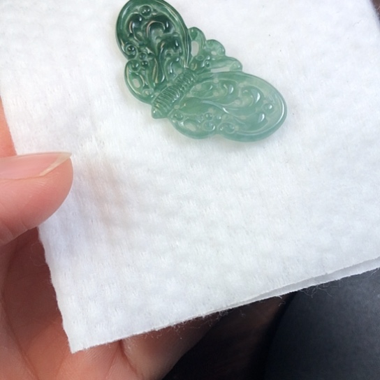 翡翠未镶嵌颈饰缅甸A货，每天下午1点半开播