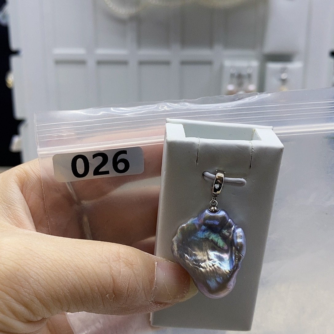 颈饰合金淡水珍珠